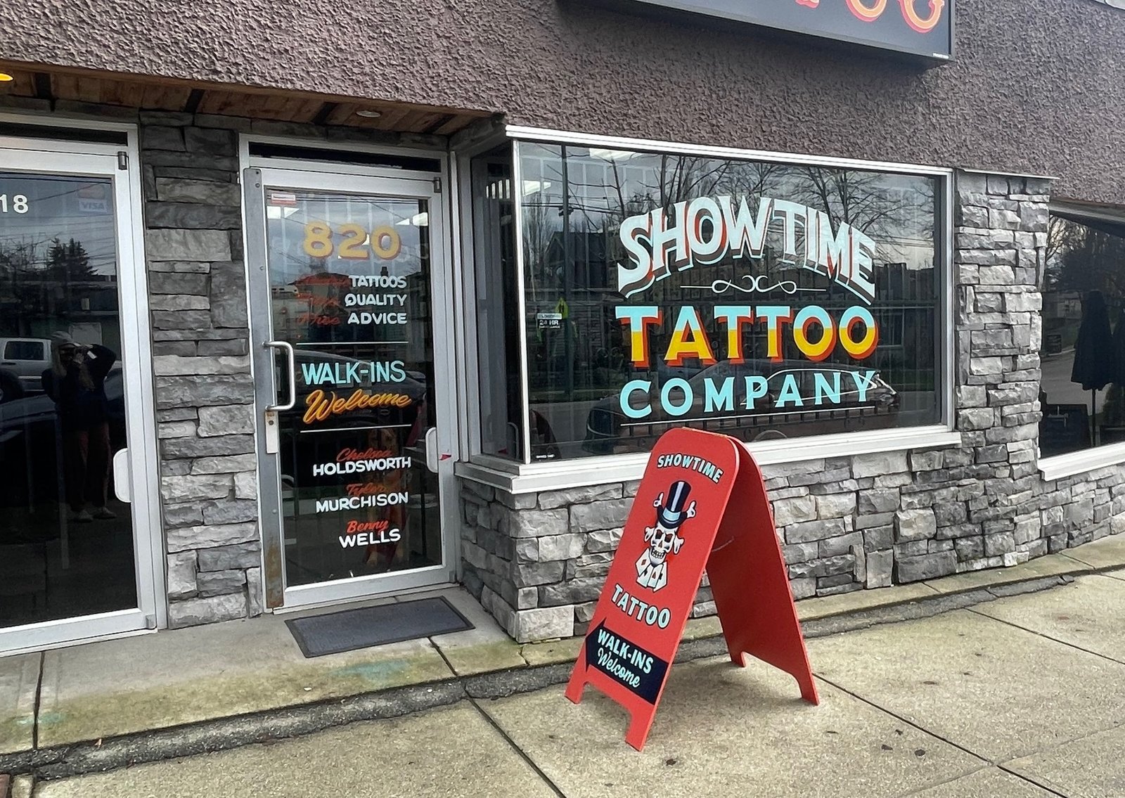 Showtime Tattoo Company Studio Front Hero Image